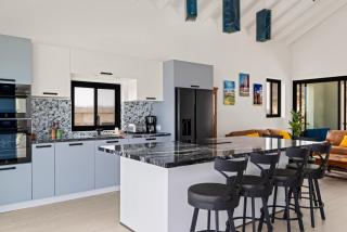 Cliffside Penthouse - Private Pool - Seaview - Bluebay - 9