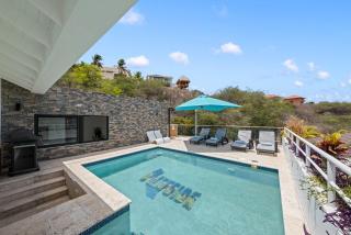 Cliffside Penthouse - Private Pool - Seaview - Bluebay - 2