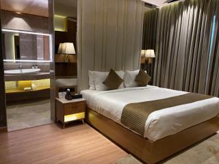 Hotel Grand Imperia - 7