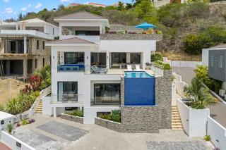 Cliffside-7BR-2 private pool-Seaview Villa-Bluebay - 0