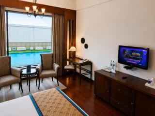 Bel-La Monde Hotel NH8 at 6km from IGI Airport Delhi - 1