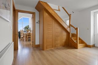 Whitestrand Beach Cottage - 3