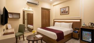 Hotel Aroha Stayz - Noida Sector 44 - 7