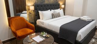 Hotel Aroha Stayz - Noida Sector 44 - 1