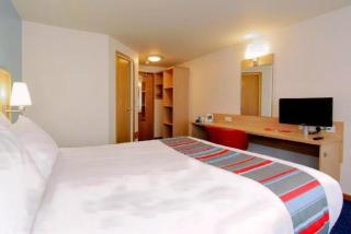 Travelodge Reading M4 Westbound - 1