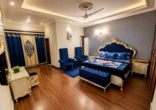 Luxurious Aparments in the Heart of E-11 - Islamabad - 5