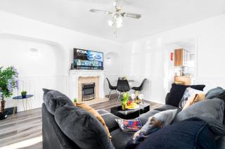 Charming 3 Bed House - Garden - Parking - Wi-Fi Netflix 83BMH - 7