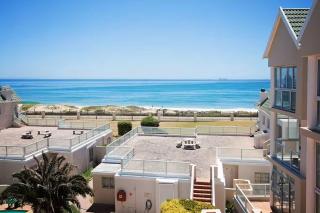 Seaview Apartment on the beach - 6