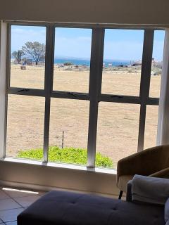 Seaview Apartment on the beach - 2