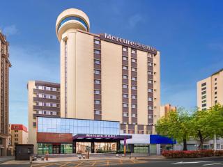 Mercure Qingdao May Fourth Square - 0