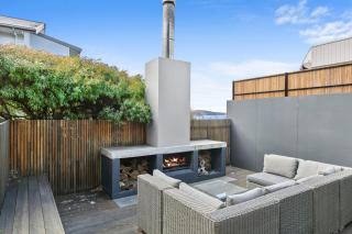Fern Ocean Views Middle of Town WiFi and Pet Friendly - Lorne - 1