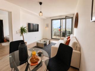 Le Beaufort - Balcony & Unobstructed View - Close to Paris - 2