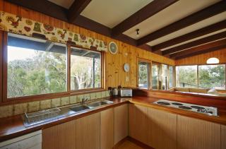 Ediths House - BYO Linen - Moggs Creek - 5