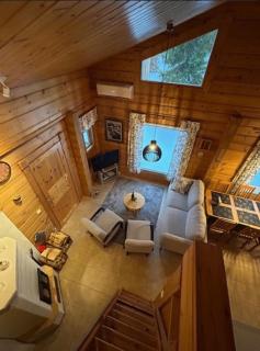 Nietos B - Stylish 2BR Apt with Private Sauna - 3