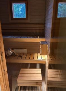Nietos B - Stylish 2BR Apt with Private Sauna - 6