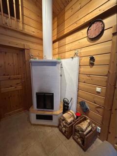Nietos B - Stylish 2BR Apt with Private Sauna - 4