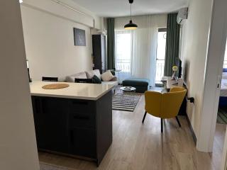 New air-conditioned apartment within walking distance to tourist attractions - 0