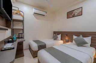 Hotel Maskan, Surat - 9