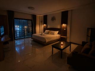 The Social Quarter Stylish Stay in Bang Tao - 3