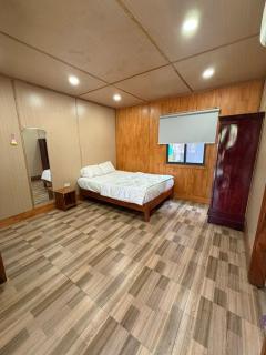May House Homestay - 5