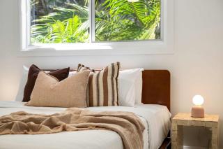 Coolum Beach Coastal Retreat- Sleeps 10 - 6