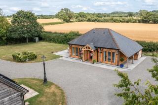 Apple Blossom Barn, Luxury Stay, Sleeps x4 - 0
