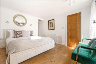 Pear Tree Cottage - 8