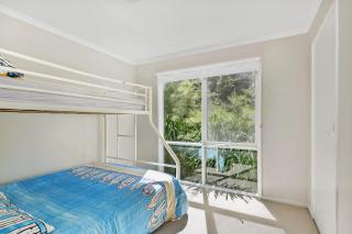Christoe - BYO Linen - 1