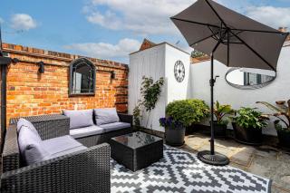 Pear Tree Cottage - 6