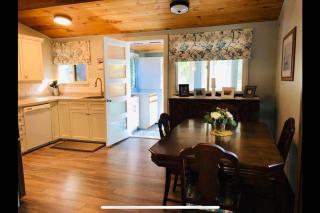 Welcome to the Lakehouse - Year Round Getaway - 5