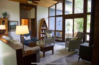 Welcome to the Lakehouse - Year Round Getaway - 4