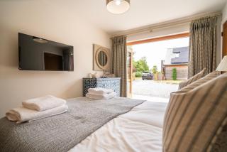 Apple Blossom Barn, Luxury Stay, Sleeps x4 - 4
