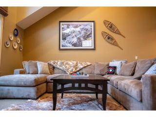 Okemo Mountain Escape 3BR Luxury Trailside Access - 7