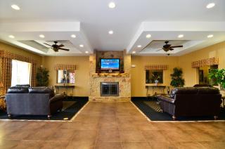 Blanco River Hotel - 5