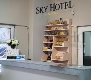 Sky Hotel - 4