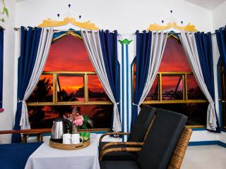 MG CHATEAU RESORT Grand Suites - Nacpan - 6