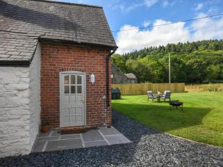 Ty-Ucha Cottage - 1