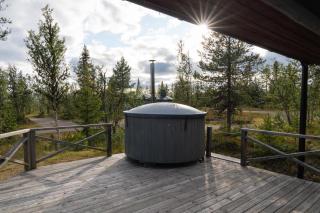 Sauna | Hot Tub | WiFi | Terrace | Pet Friendly - 0