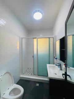 Costa do Sol Spacious Villa 6 Bedrooms & Pool - 2