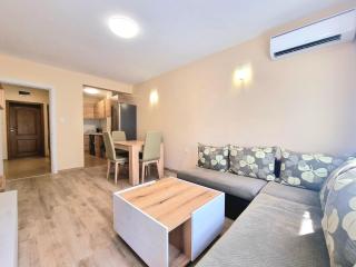 Sunnyside Apartament in Lazur - 4