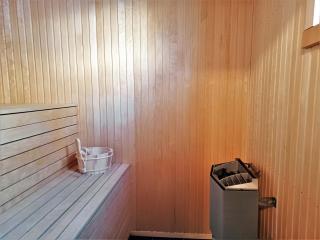 Slopeside Mountain House for 10 with Sauna - 2