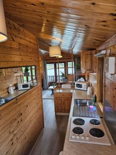 Ant River Lodge Houseboat - 4