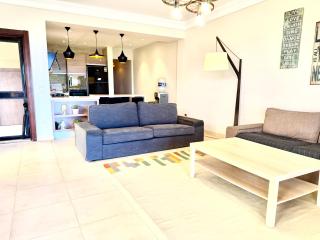 Lavista Bay Luxury Sea View 3BR Ground Chalet & Garden - 6
