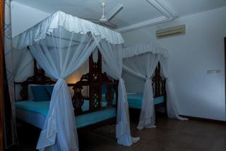 Namelok Guest House-3BR Apartment at sultan palace - 4