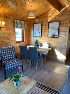 Bure River Lodge Houseboat - 4