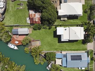 Private Upstairs Stay w/ Deck & Boat Ramp - 2