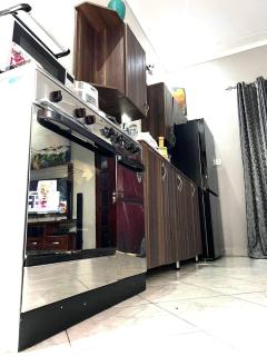 Apartment - Sleeps 2 - Parking - Garden - 2