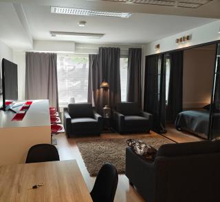 Modern Design Apartment in the City Center - 6