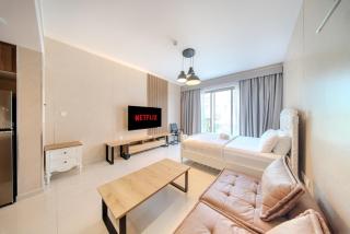 Aesthetic Kings Studio at Uptown Al Zahia Sharjah - 5