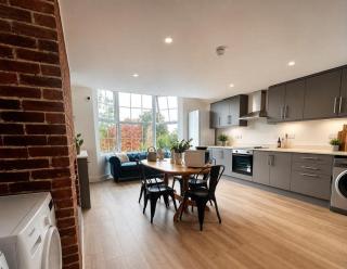 ST11, Canterbury Ensuite, Parking, Shared Kitchen - 2